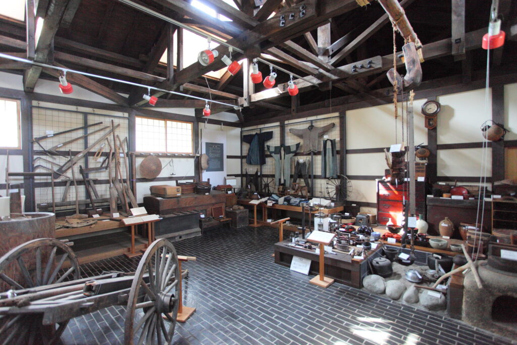 十和田湖民族資料館0004