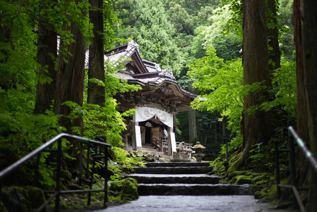 十和田神社0001