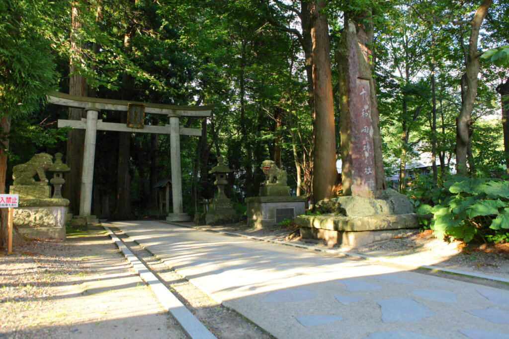 十和田神社0004
