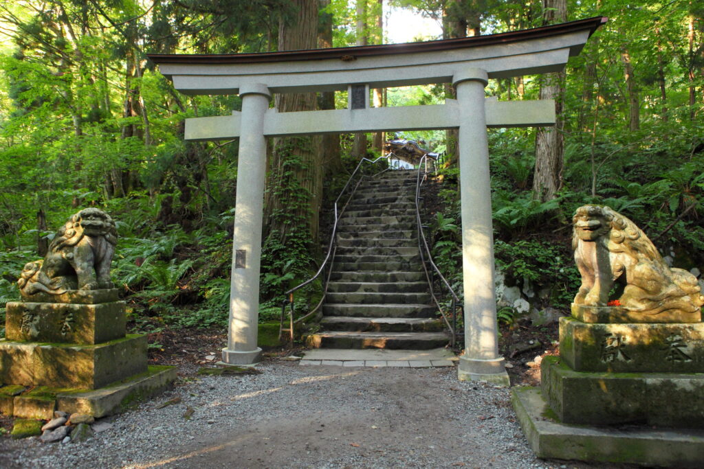 十和田神社0005